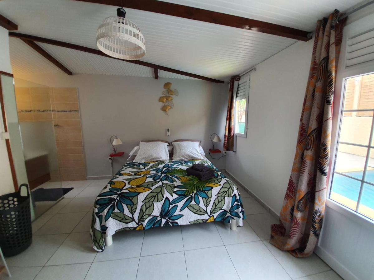 Villa Grenad'Inn 3* Avec Piscine Privative Ле Вауклин Екстериор снимка